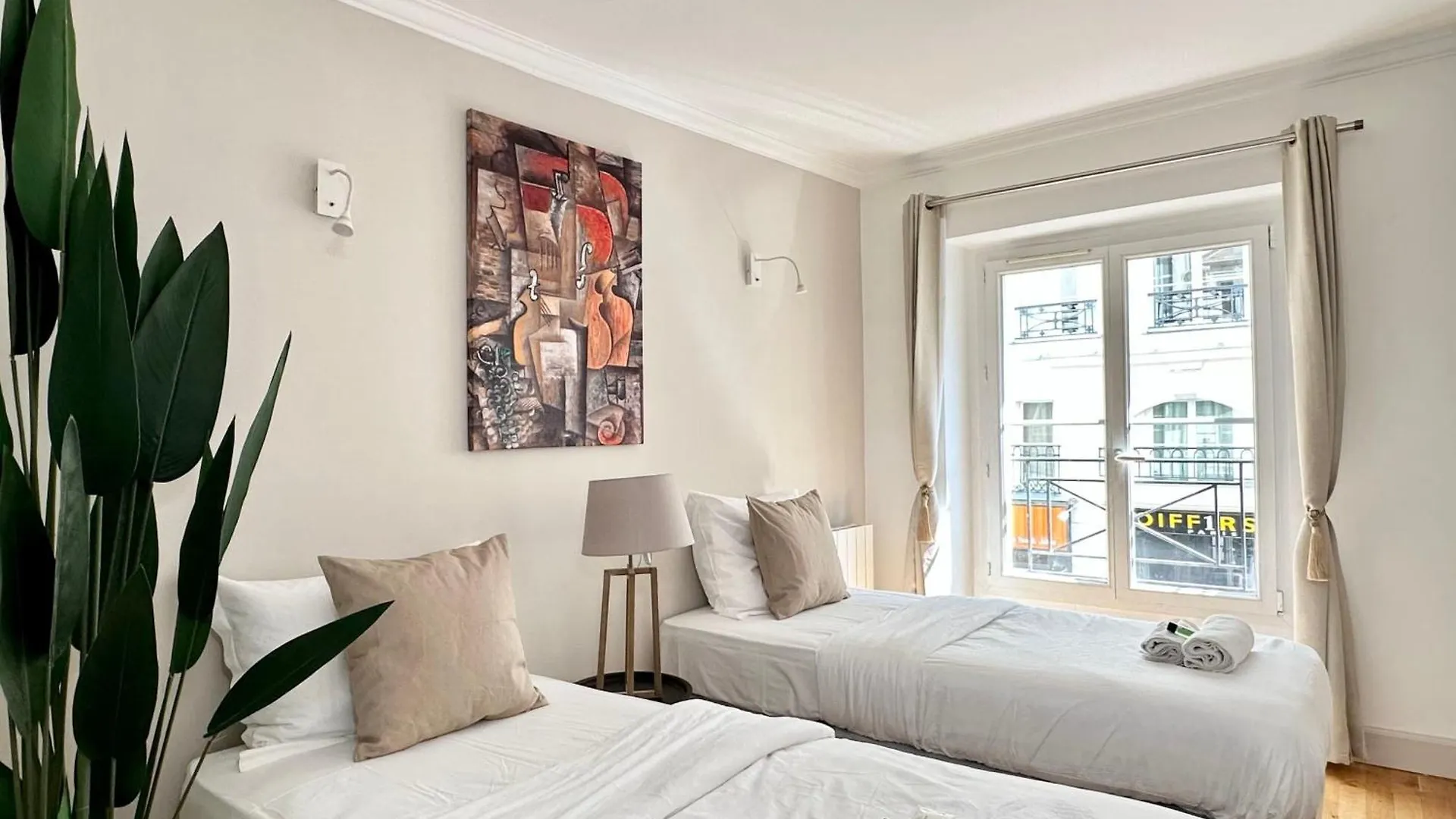 Apartment Luxury Family Getaway Near Place Vendome